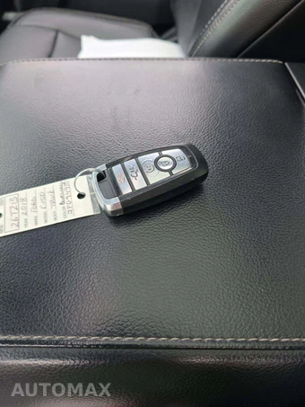 2018 Ford F-150 Lariat Crew Cab Short Bed - miniatura 8