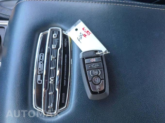 2018 Ford F-150 Limited Crew Cab Short Bed - miniatura 5
