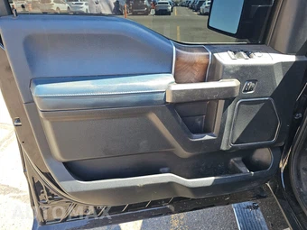 2018 Ford F-150 Limited Crew Cab Short Bed - miniatura 9