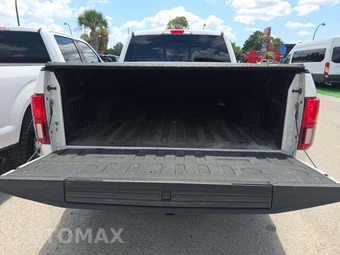 2018 Ford F-150 Platinum Crew Cab Medium Bed - miniatura 14