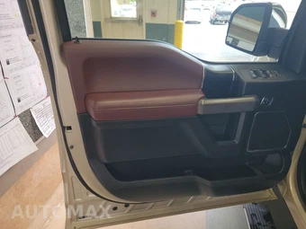 2018 Ford F-150 Platinum Crew Cab Short Bed - miniatura 9