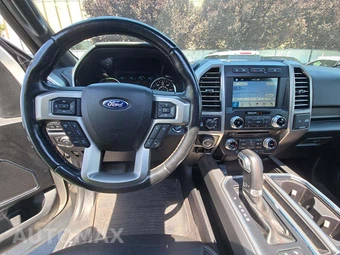 2018 Ford F-150 Platinum Crew Cab Short Bed - miniatura 10