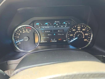 2018 Ford F-150 Platinum Crew Cab Short Bed - miniatura 9