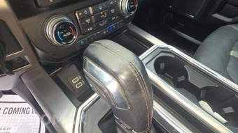 2018 Ford F-150 Platinum Crew Cab Short Bed - miniatura 25