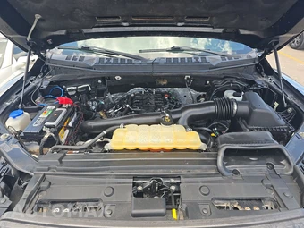2018 Ford F-150 Raptor Crew Cab Short Bed - miniatura 15