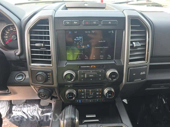 2018 Ford F-150 Raptor Crew Cab Short Bed - miniatura 10
