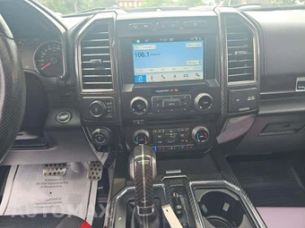 2018 Ford F-150 Raptor Crew Cab Short Bed - miniatura 7