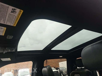 2018 Ford F-150 Raptor Crew Cab Short Bed - miniatura 11