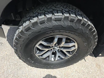2018 Ford F-150 Raptor Crew Cab Short Bed - miniatura 8