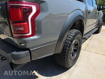 2018 Ford F-150 Raptor Crew Cab Short Bed - miniatura 25