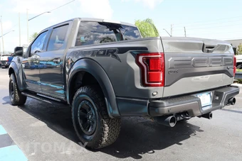 2018 Ford F-150 Raptor Crew Cab Short Bed - miniatura 3
