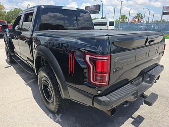 2018 Ford F-150 Raptor Crew Cab Short Bed - miniatura 2