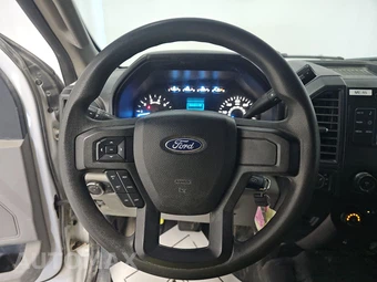 2018 Ford F-150 XL Crew Cab Medium Bed - miniatura 10