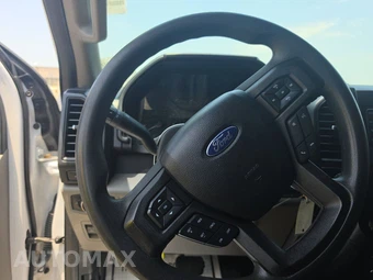2018 Ford F-150 XL Crew Cab Medium Bed - miniatura 10