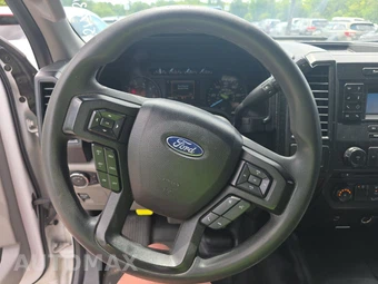 2018 Ford F-150 XL Extended Cab Medium Bed w/Rear Doors – miniatura 10