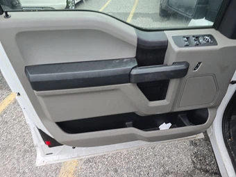 2018 Ford F-150 XL Extended Cab Medium Bed w/Rear Doors - miniatura 9