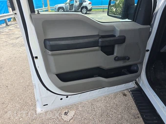 2018 Ford F-150 XL Regular Cab Long Bed - miniatura 9