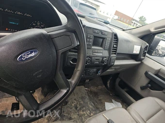 2018 Ford F-150 XL Regular Cab Medium Bed - miniatura 11