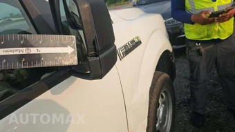2018 Ford F-150 XL Regular Cab Medium Bed - miniatura 30
