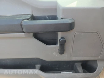 2018 Ford F-150 XL Regular Cab Medium Bed - miniatura 9