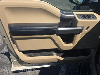 2018 Ford F-150 XLT Crew Cab Medium Bed - miniatura 9