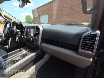 2018 Ford F-150 XLT Crew Cab Medium Bed - miniatura 19