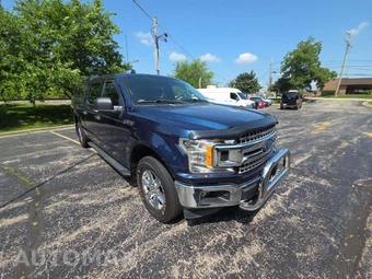 2018 Ford F-150 XLT Crew Cab Medium Bed - miniatura 4