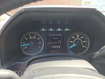 2018 Ford F-150 XLT Crew Cab Medium Bed - miniatura 9