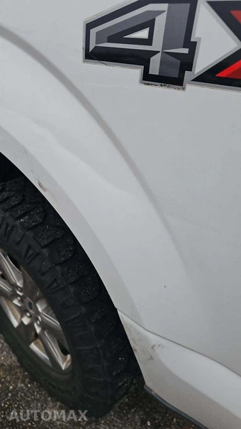 2018 Ford F-150 XLT Crew Cab Medium Bed - miniatura 24