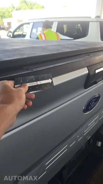 2018 Ford F-150 XLT Crew Cab Medium Bed - miniatura 29