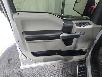 2018 Ford F-150 XLT Crew Cab Medium Bed - miniatura 9