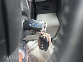 2018 Ford F-150 XLT Crew Cab Medium Bed - miniatura 5