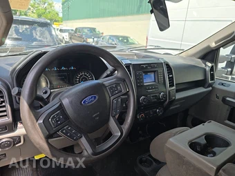 2018 Ford F-150 XLT Crew Cab Medium Bed - miniatura 11