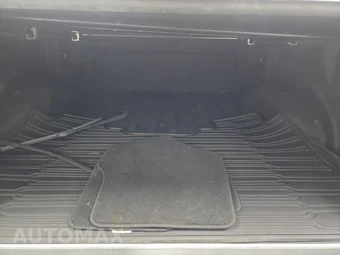 2018 Ford F-150 XLT Crew Cab Medium Bed - miniatura 16