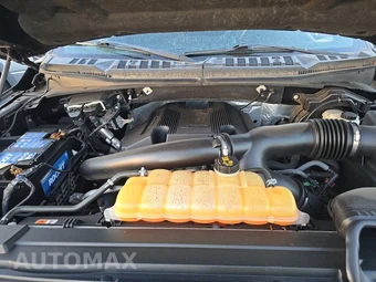 2018 Ford F-150 XLT Crew Cab Medium Bed - miniatura 15