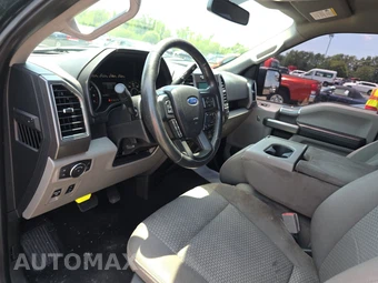 2018 Ford F-150 XLT Crew Cab Medium Bed – miniatura 11