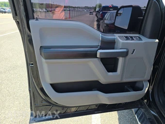 2018 Ford F-150 XLT Crew Cab Medium Bed – miniatura 9