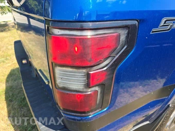 2018 Ford F-150 XLT Crew Cab Medium Bed - miniatura 27
