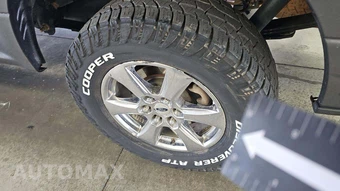 2018 Ford F-150 XLT Crew Cab Medium Bed - miniatura 32