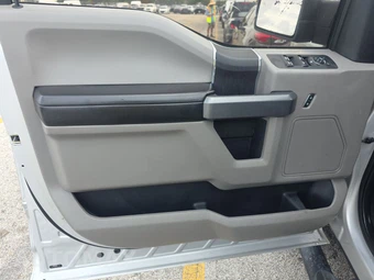 2018 Ford F-150 XLT Crew Cab Short Bed - miniatura 9