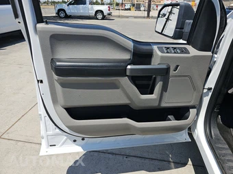 2018 Ford F-150 XLT Crew Cab Short Bed - miniatura 9