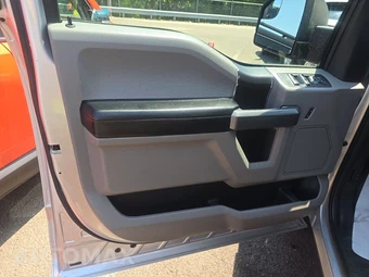 2018 Ford F-150 XLT Crew Cab Short Bed - miniatura 9