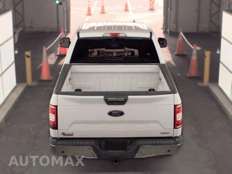 2018 Ford F-150 XLT Crew Cab Short Bed - miniatura 5