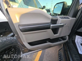 2018 Ford F-150 XLT Crew Cab Short Bed – miniatura 9