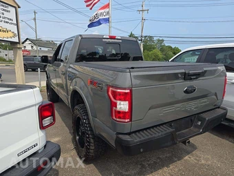 2018 Ford F-150 XLT Crew Cab Short Bed - miniatura 2