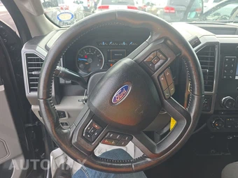 2018 Ford F-150 XLT Crew Cab Short Bed - miniatura 10
