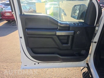 2018 Ford F-150 XLT Crew Cab Short Bed - miniatura 9