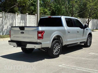 2018 Ford F-150 XLT Crew Cab Short Bed - miniatura 5