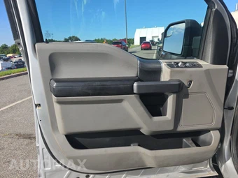 2018 Ford F-150 XLT Crew Cab Short Bed - miniatura 9