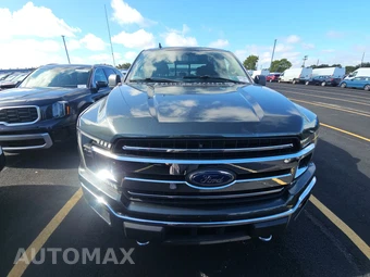 2018 Ford F-150 XLT Crew Cab Short Bed - miniatura 2